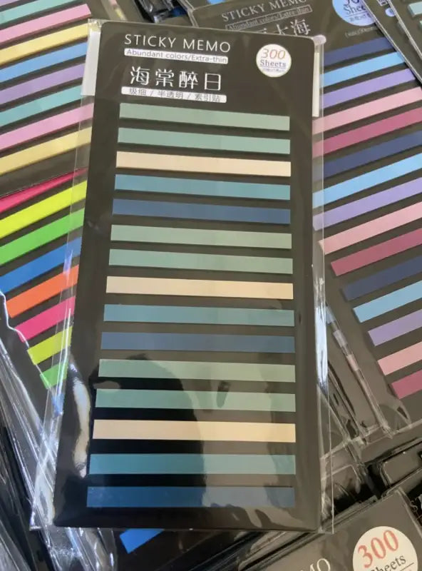 Blue-toned transparent sticky tabs for books and notes, 300 pieces, colorful index strips Blue-toned transparent sticky tabs for books and notes, 300 pieces, colorful index strips