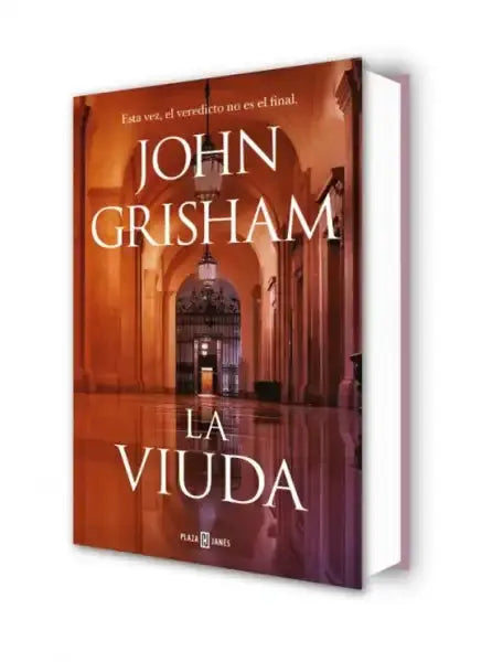 John Grisham book La viuda hardcover with arched hallway cover
