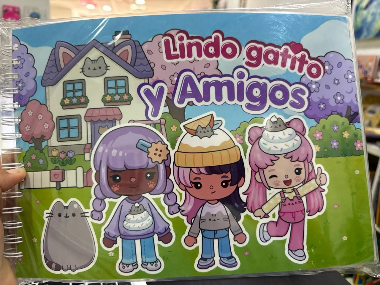 Lindo gatito y Amigos ama_books